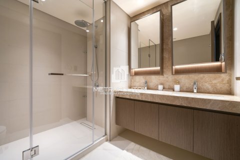 Apartment til salg i Dubai Harbour, Dubai, UAE 2 soveværelser, 123 kvm № 592730 - foto 17