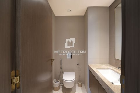 Apartment til salg i Dubai Harbour, Dubai, UAE 2 soveværelser, 123 kvm № 592730 - foto 18