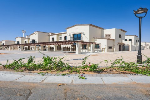 Townhouse in Khalifa City, Abu Dhabi, UAE 3 bedrooms, 184 sq.m. № 615184 - photo 1