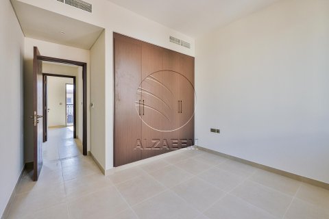 Townhouse in Khalifa City, Abu Dhabi, UAE 3 bedrooms, 184 sq.m. № 615184 - photo 6