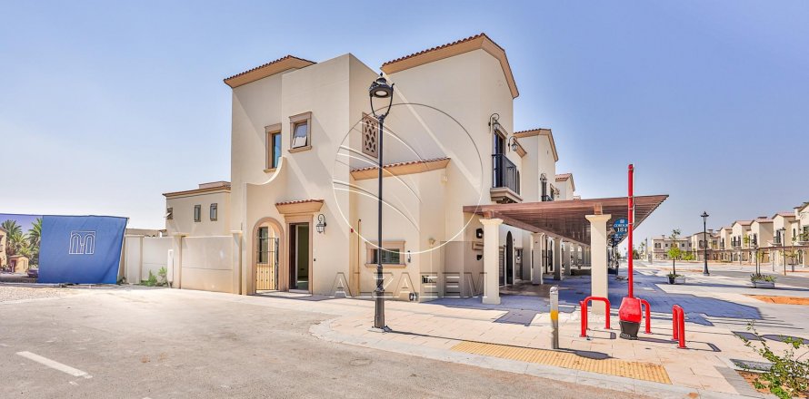 Villa i Khalifa City, Abu Dhabi, UAE 4 soveværelser, 317 kvm № 615188