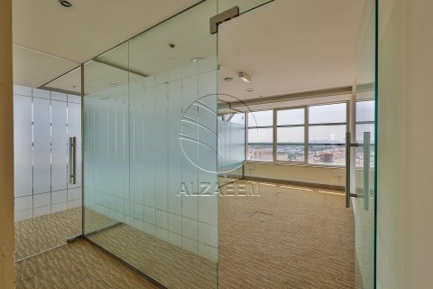 Commercial property til leje i Al Nahyan Camp, Abu Dhabi, UAE 636 kvm № 615189 - foto 17