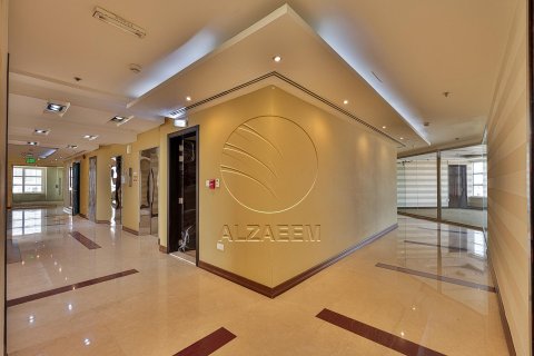 Commercial property til leje i Al Nahyan Camp, Abu Dhabi, UAE 636 kvm № 615189 - foto 7