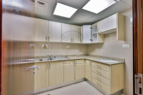 Commercial property til leje i Al Nahyan Camp, Abu Dhabi, UAE 636 kvm № 615189 - foto 22