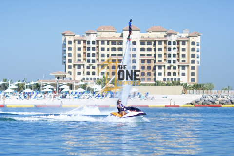 Apartament në Al Marjan Island, Ras Al Khaimah, Emiratet e Bashkuara Arabe 2 dhoma gjumi, 111.5 m2. № 576018 - Foto 2