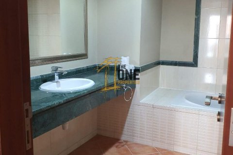 Apartament në Al Marjan Island, Ras Al Khaimah, Emiratet e Bashkuara Arabe 2 dhoma gjumi, 111.5 m2. № 576018 - Foto 9