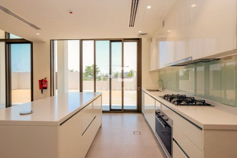 Vila v Abu Dhabi, SAE 4 ložnice, 912.5 m² Č.: 555141 - fotografie 17