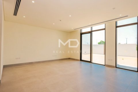 Vila v Abu Dhabi, SAE 4 ložnice, 912.5 m² Č.: 555141 - fotografie 1