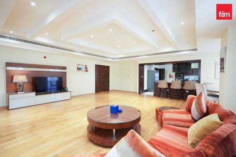 Attico in affitto a Dubai Marina, Dubai, EAU 4 camere da letto, 557.4 mq. № 589529 - foto 10