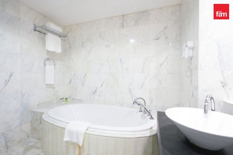 Attico in affitto a Dubai Marina, Dubai, EAU 4 camere da letto, 557.4 mq. № 589529 - foto 21