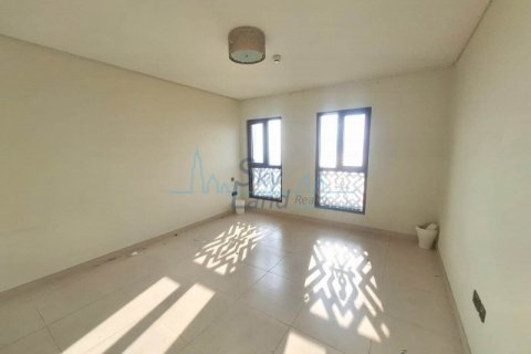 Apartment in Palm Jumeirah, Dubai, UAE 2 bedrooms, 176.2 sq.m. № 579827 - photo 14