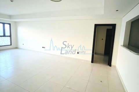 Apartment in Palm Jumeirah, Dubai, UAE 2 bedrooms, 176.2 sq.m. № 579827 - photo 1