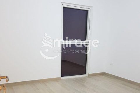 Lägenhet uthyres i Yas Island, Abu Dhabi, UAE 2 sovrum, 109.4 kvm Nr. 550216 - fotografi 5