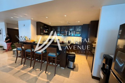 Apartment in The Marina, Abu Dhabi, UAE 3 bedrooms, 264 sq.m. № 604834 - photo 13