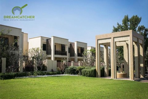 تاون هاوس للبيع في Mina Al Arab، رأس الخيمة، الإمارات العربية المتحدة 2 غرفة نوم ، 169.6 متر مربع ، رقم 588622 - صورة 3