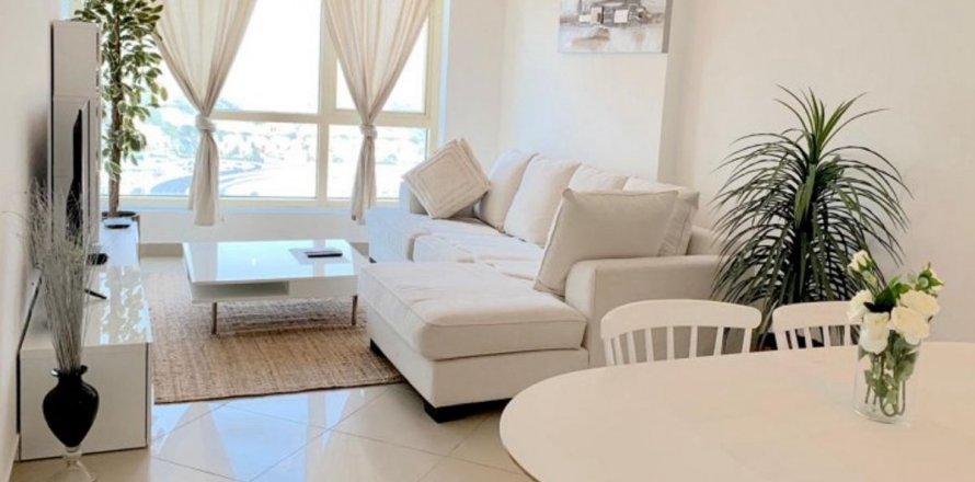 Appartement à Dubai, EAU: 2 chambres, 101.3 m2 № 632788