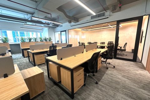 Zyrë në Business Bay, Dubai, Emiratet e Bashkuara Arabe 199.7 m2. № 575276 - Foto 10