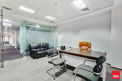 Office in Dubai, UAE 1128.4 sq.m. № 585503 - photo 16
