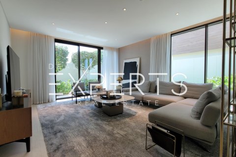 Vilë në Saadiyat Island, Abu Dhabi, Emiratet e Bashkuara Arabe 5 dhoma gjumi, 537.9 m2. № 566335 - Foto 2