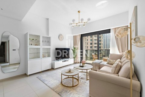 Apartment in Downtown Dubai (Downtown Burj Dubai), Dubai, UAE 1 bedroom, 66 sq.m. № 601965 - photo 2