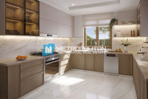 Villa in Khalifa City, Abu Dhabi, UAE 4 bedrooms, 467.1 sq.m. № 579947 - photo 6