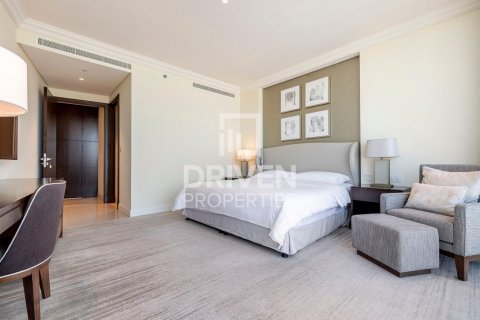 דירה למכירה ב Downtown Dubai (Downtown Burj Dubai), Dubai, איחוד האמירויות  2 חדרי שינה, 126 מ"ר, מספר 602021 - תמונה 13