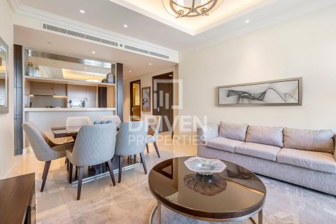 דירה למכירה ב Downtown Dubai (Downtown Burj Dubai), Dubai, איחוד האמירויות  2 חדרי שינה, 126 מ"ר, מספר 602021 - תמונה 5