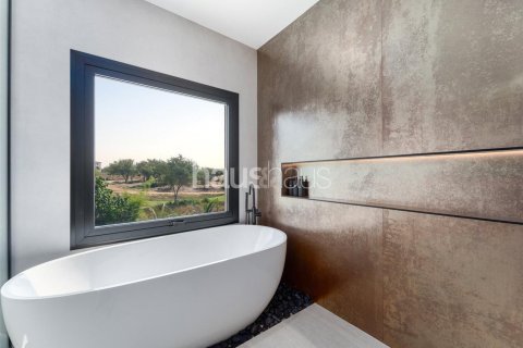 Vila v Jumeirah Golf Estates, Dubai, SAE 5 ložnice, 562 m² Č.: 626200 - fotografie 12