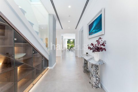 Vila v Jumeirah Golf Estates, Dubai, SAE 5 ložnice, 562 m² Č.: 626200 - fotografie 23