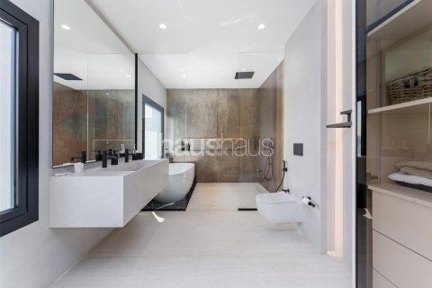 Vila v Jumeirah Golf Estates, Dubai, SAE 5 ložnice, 562 m² Č.: 626200 - fotografie 11