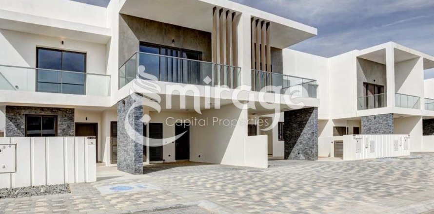 Radový dom na Yas Island, Abu Dhabi, SAE 3 spálne, 300.2 m2 č. 596854