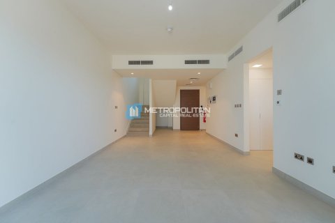 Townhouse on the Yas Island, Abu Dhabi, UAE 3 bedrooms, 166 sq.m. № 594350 - photo 2
