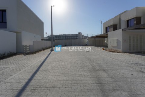 Townhouse on the Yas Island, Abu Dhabi, UAE 3 bedrooms, 166 sq.m. № 594350 - photo 21