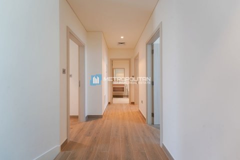 Townhouse on the Yas Island, Abu Dhabi, UAE 3 bedrooms, 166 sq.m. № 594350 - photo 12