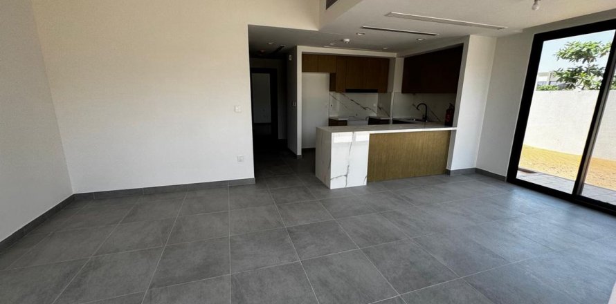 Shtëpi në qytet në Dubai, Emiratet e Bashkuara Arabe 4 dhoma gjumi, 231.2 m2. № 589784