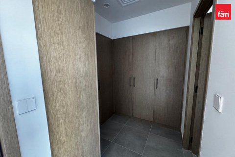 Shtëpi në qytet në Dubai, Emiratet e Bashkuara Arabe 4 dhoma gjumi, 231.2 m2. № 589784 - Foto 9
