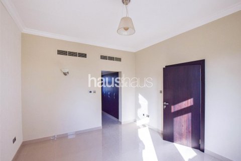 Villa sa Jumeirah Islands, Dubai, UAE 4 silid-tulugan, 543 sq.m. № 626261 - larawan 14