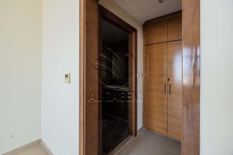 Villa sa Abu Dhabi, UAE 4 silid-tulugan, 537 sq.m. № 615170 - larawan 20