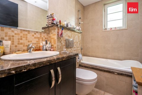 Vilë në Dubai, Emiratet e Bashkuara Arabe 3 dhoma gjumi, 520.4 m2. № 577907 - Foto 11
