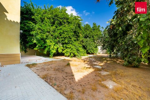Vilë në Dubai, Emiratet e Bashkuara Arabe 3 dhoma gjumi, 520.4 m2. № 577907 - Foto 9