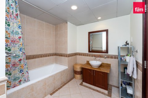 Apartament në Dubai, Emiratet e Bashkuara Arabe 1 dhomë gjumi, 110.1 m2. № 622197 - Foto 15