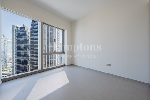 Apartment in Downtown Dubai (Downtown Burj Dubai), UAE 3 bedrooms, 172.92964420 sq.m. № 583888 - photo 9