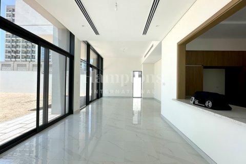 Villa à louer à Al Furjan, Dubai, EAU 4 chambres, 547.47737900 m2 № 583887 - photo 11