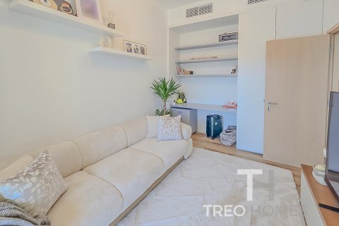 Vilë në Dubai, Emiratet e Bashkuara Arabe 3 dhoma gjumi, 325 m2. № 586419 - Foto 14