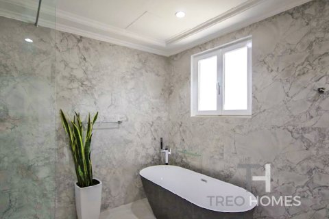 Vilă de închiriat în Palm Jumeirah, Dubai, EAU 4 dormitoare, 465 mp.  №586499 - poză 12