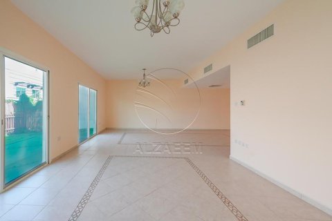 Vila v Abu Dhabi, SAE 4 ložnice, 352 m² Č.: 615320 - fotografie 8