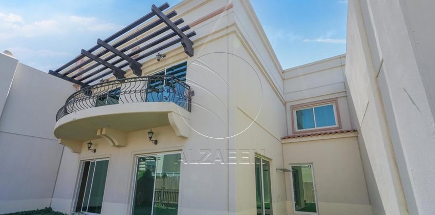 Vila v Abu Dhabi, SAE 4 ložnice, 352 m² Č.: 615320