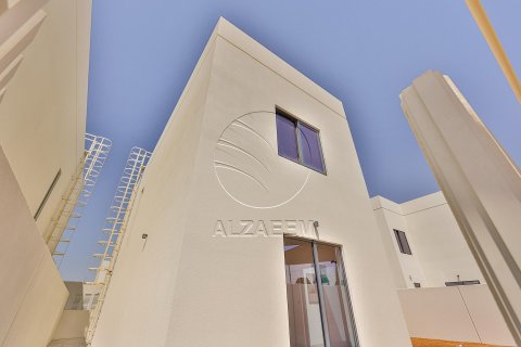 Vila na Yas Island, Abu Dhabi, SAE 4 ložnice, 315 m² Č.: 615321 - fotografie 14