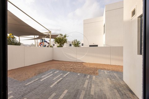 Vila na Yas Island, Abu Dhabi, SAE 4 ložnice, 315 m² Č.: 615319 - fotografie 3