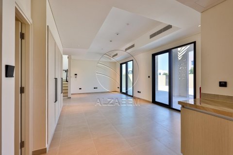 Vilë në Ghantoot, Abu Dhabi, Emiratet e Bashkuara Arabe 3 dhoma gjumi, 186 m2. № 615055 - Foto 4